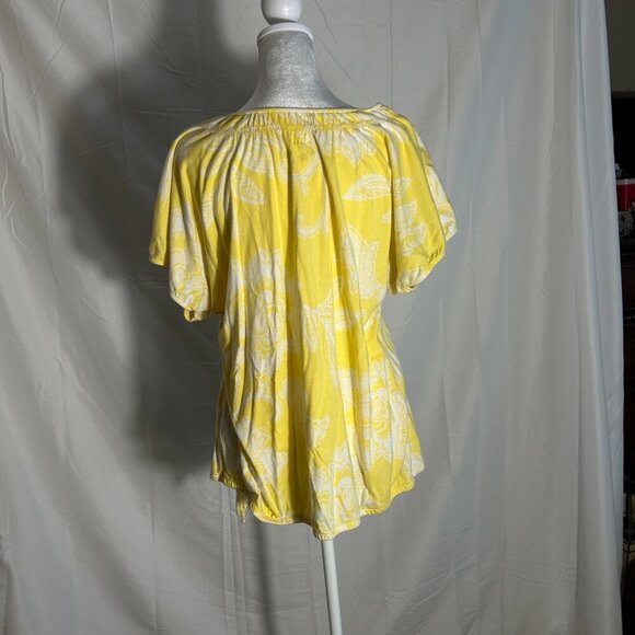 Sonoma Top Yellow/White Size 1X Elastic on bottom and sleeve - Picture 2 of 6